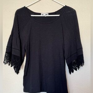 Anthropologie Eri + Ali Black Lace Sleeve Top Womens size XS